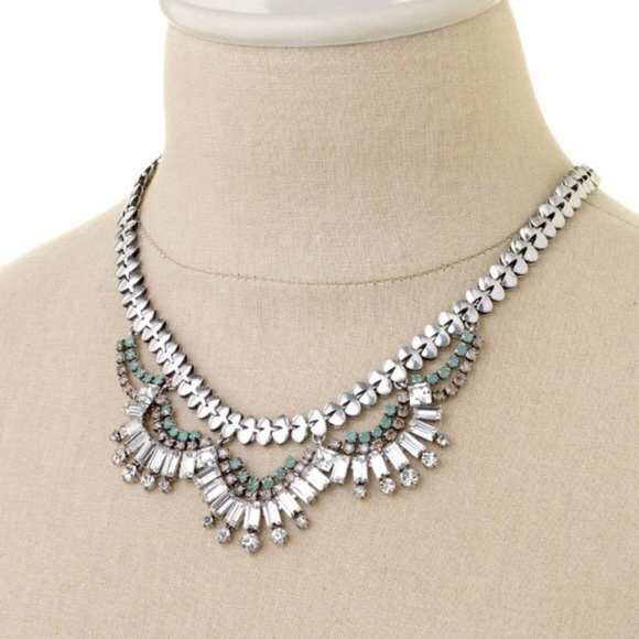 Stella & Dot Jewelry - NWOT stella&dot belle necklace